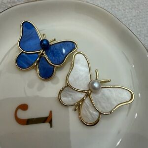 Elegant Blue and White Butterfly Brooch Set